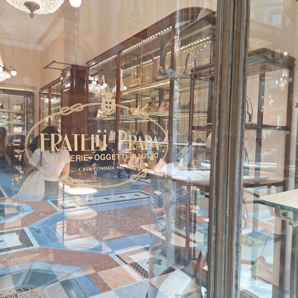 Prada 1913